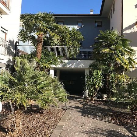 Casa Chiara Apartment Riva del Garda Bagian luar foto