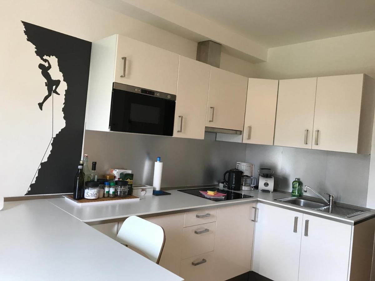 Casa Chiara Apartment Riva del Garda Bagian luar foto